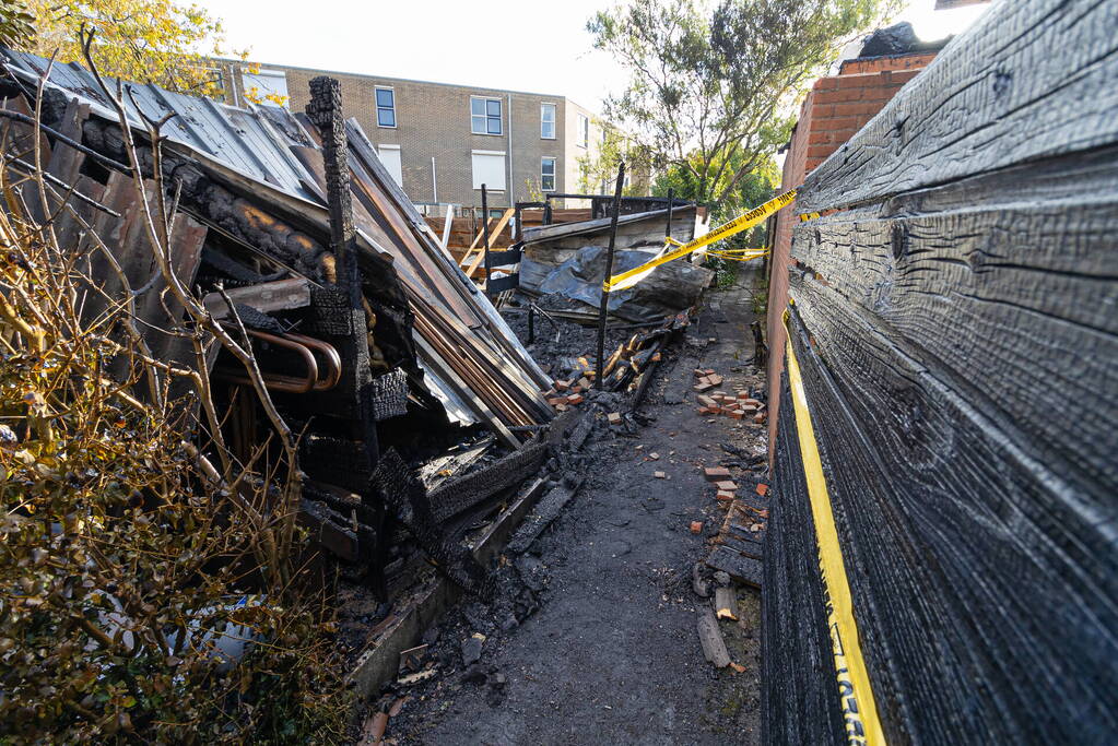 Uitslaande brand in schuur