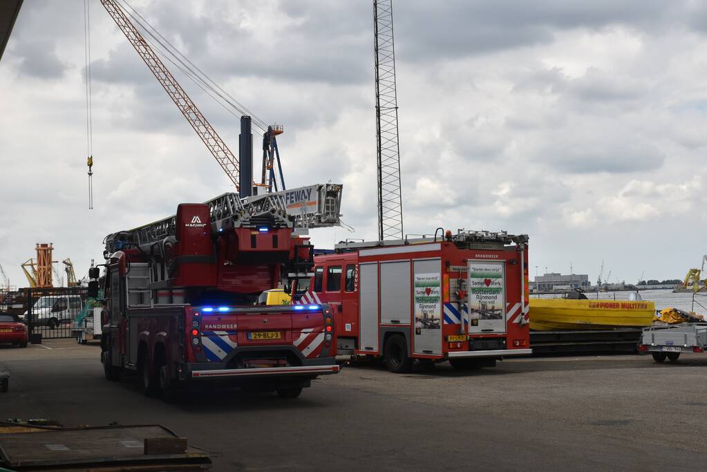 Brand in machinekamer van boot