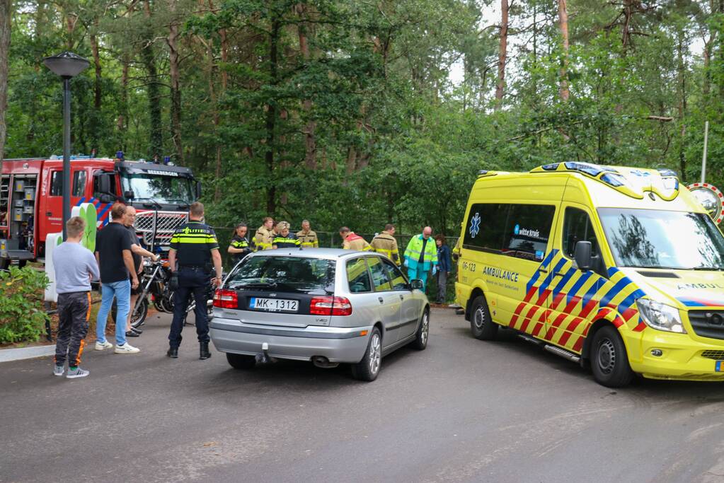 Motorrijder gewond na aanrijding met auto