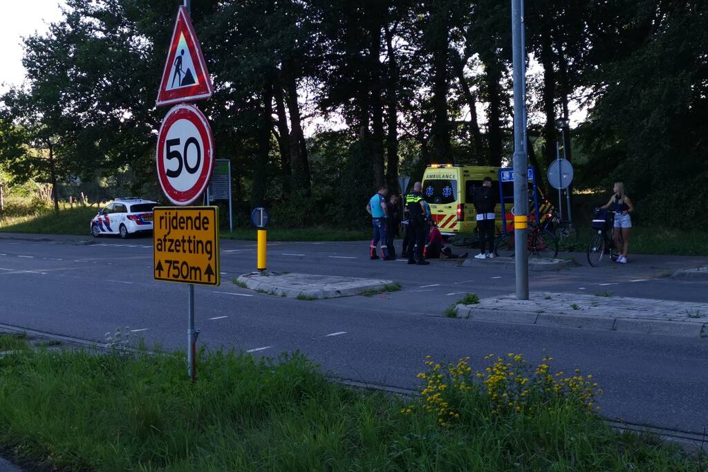 Fietsster gaat onderuit en raakt gewond