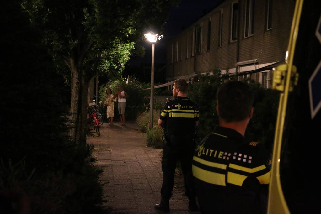 Hulpdiensten belemmerd door dronken man tijdens noodsituatie