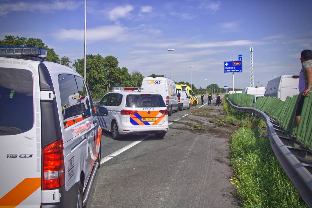 Verkeerschaos na crash met auto