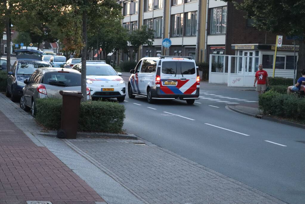 Man gevlucht na gewapende overval supermarkt Hoogvliet