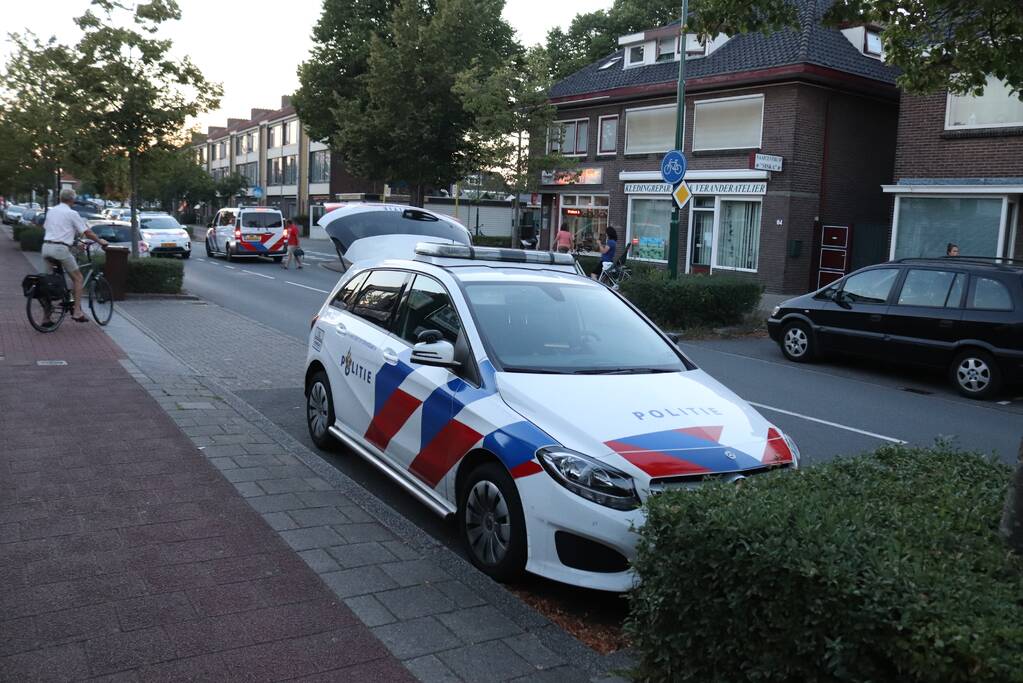 Man gevlucht na gewapende overval supermarkt Hoogvliet