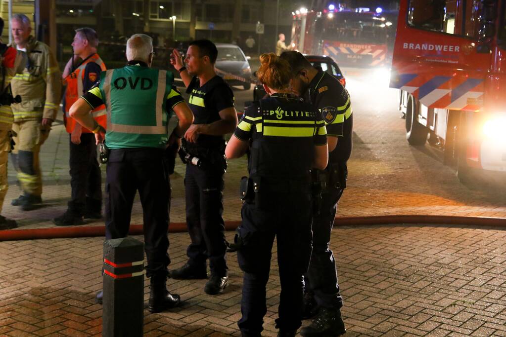 Veel rook bij brand in winkel