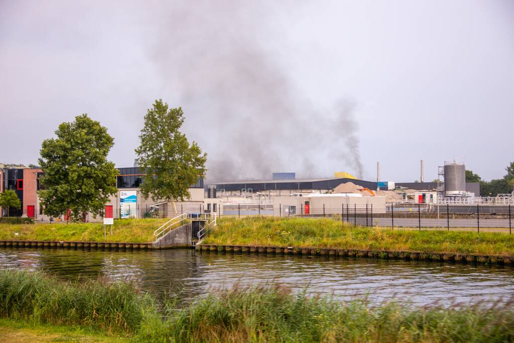 Grote brand bij Hartog Containers