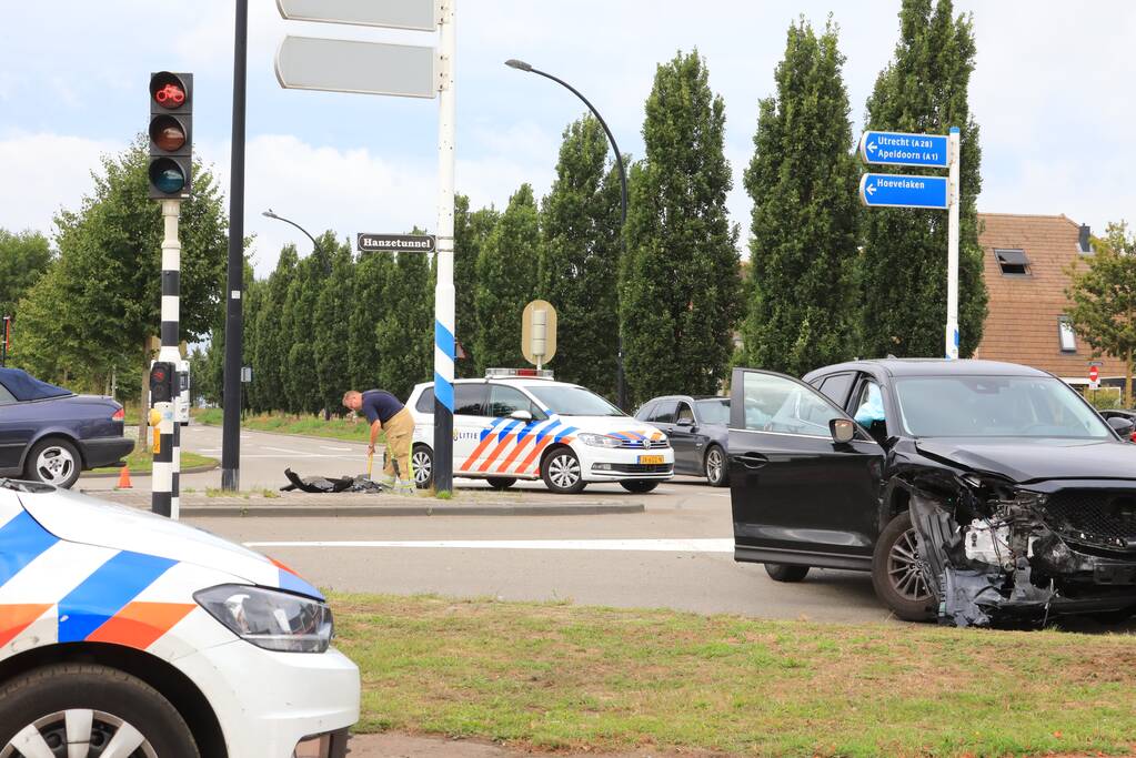 Enorme schade bij ongeval voor Hanzetunnel