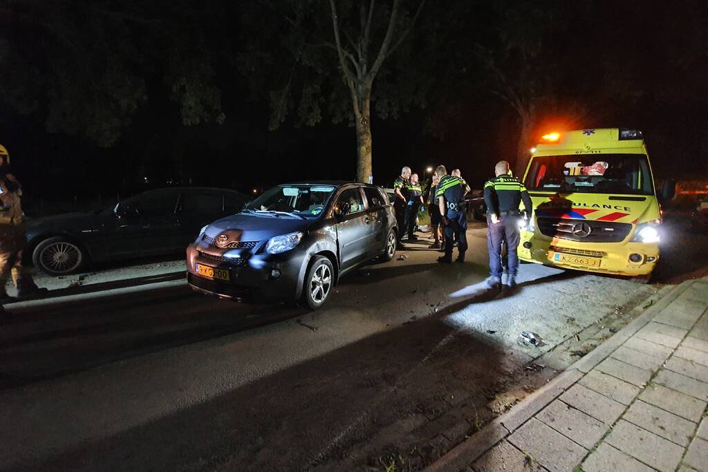 Gewonde bij aanrijding tussen meerdere voertuigen