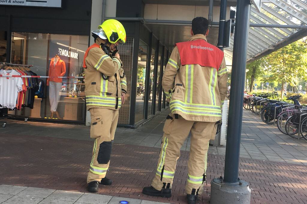 Ingang winkelcentrum Spaland tijdelijk gesloten door vreemde lucht