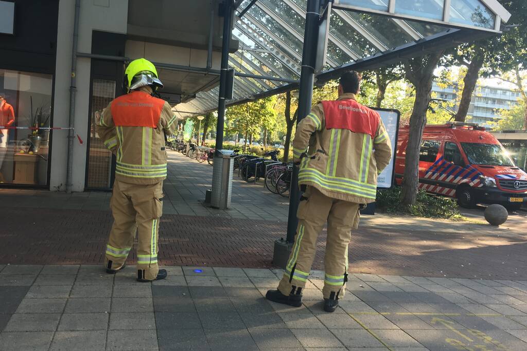 Ingang winkelcentrum Spaland tijdelijk gesloten door vreemde lucht