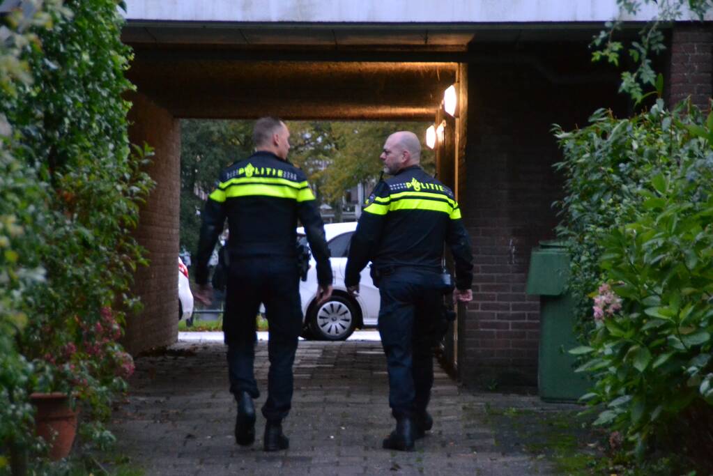 Bewoonster schrikt wakker van inbreker