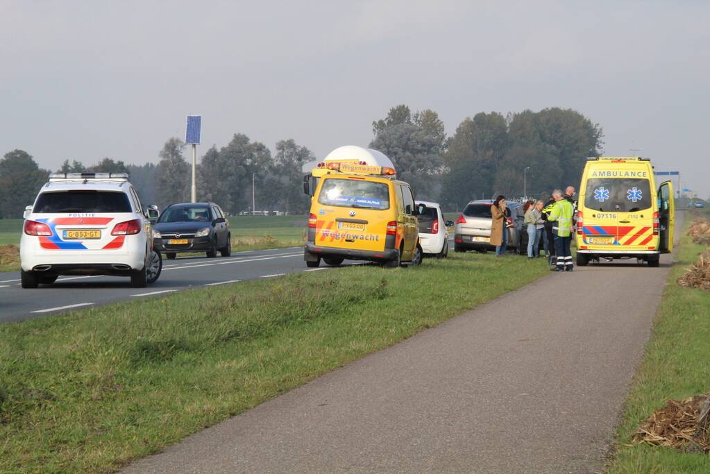 Kop-staart botsing tussen twee voertuigen