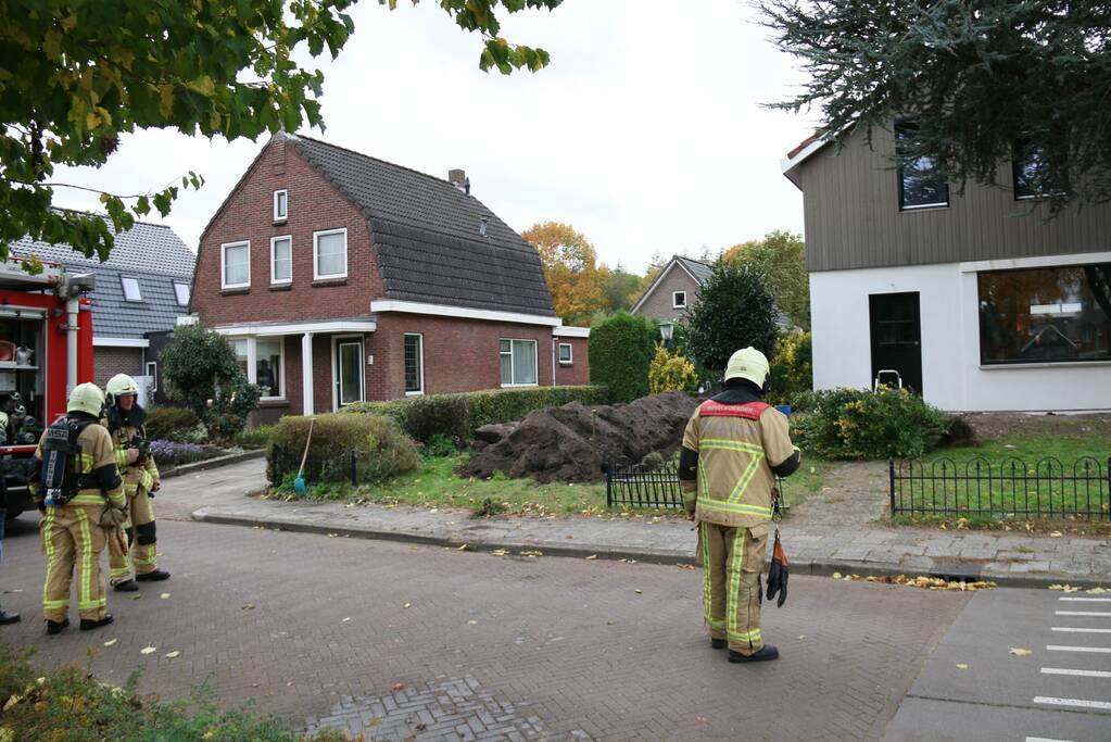 Gasleiding geraakt bij graafwerkzaamheden