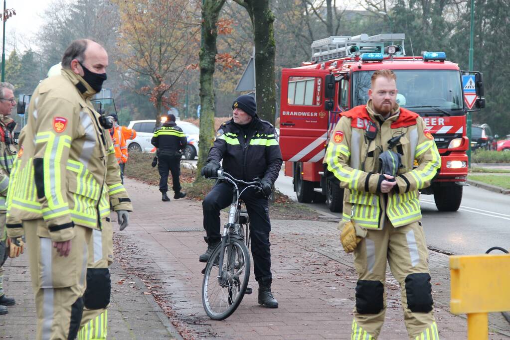 Gasleiding geraakt bij bushalte