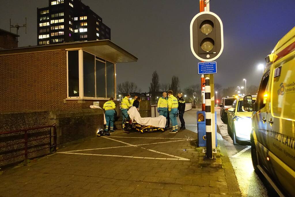 Gevallen vrouw voor onderzoek naar ziekenhuis