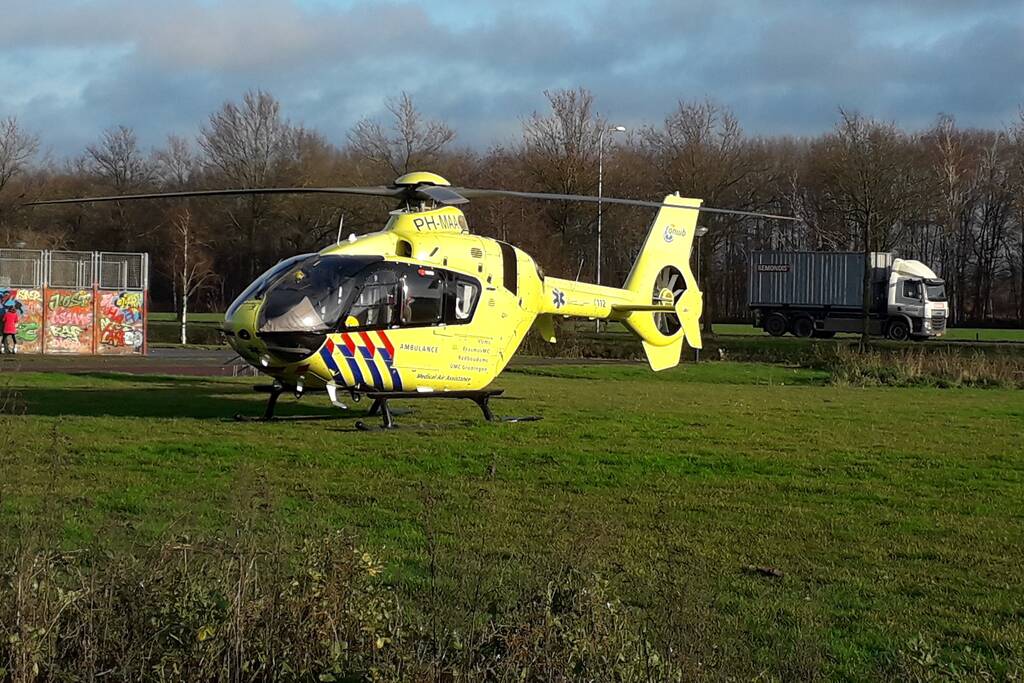 Traumahelikopter ingezet bij incident in woning