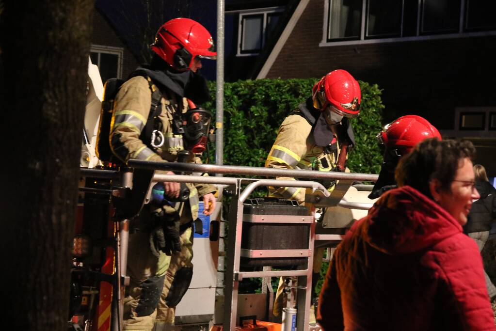 Schoorsteen geveegd na brand