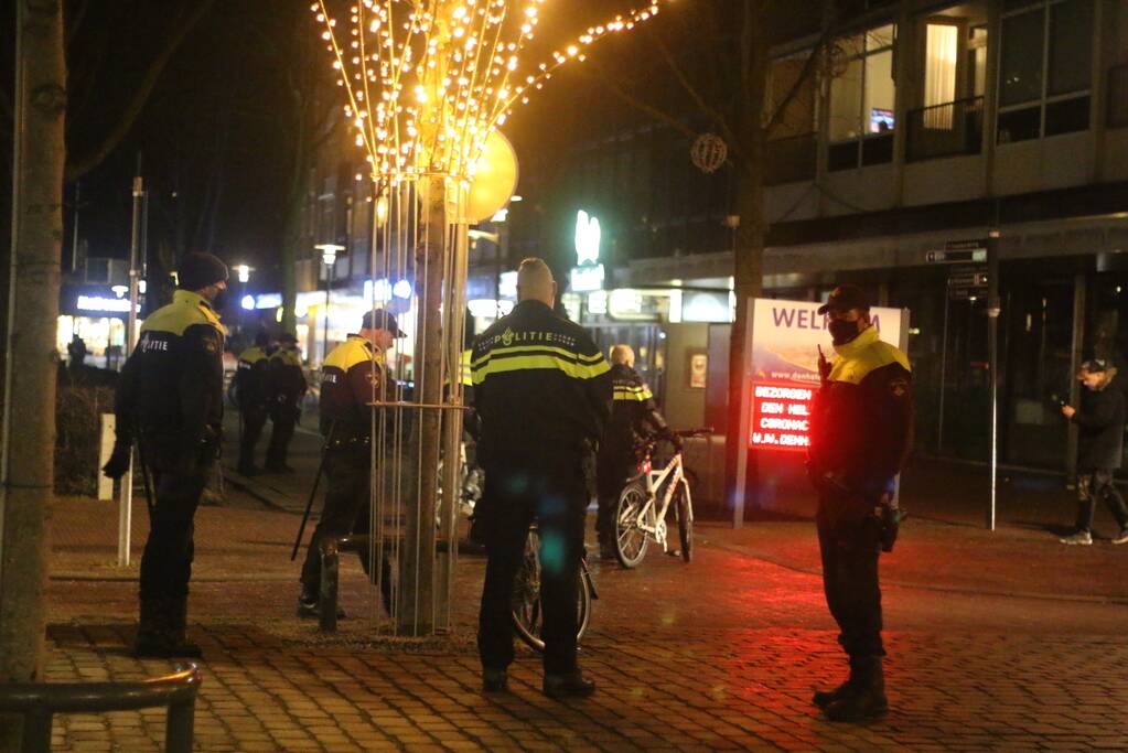 Demonstratie tegen avondklok in centrum