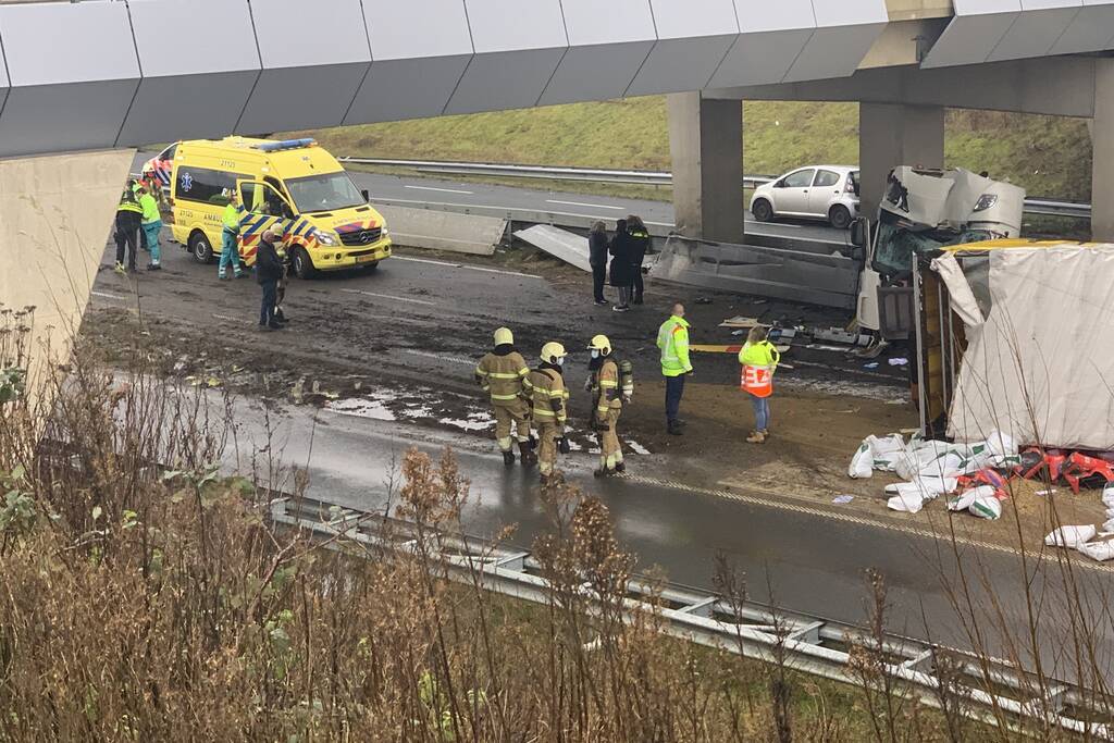 Ernstig ongeval met vrachtwagen