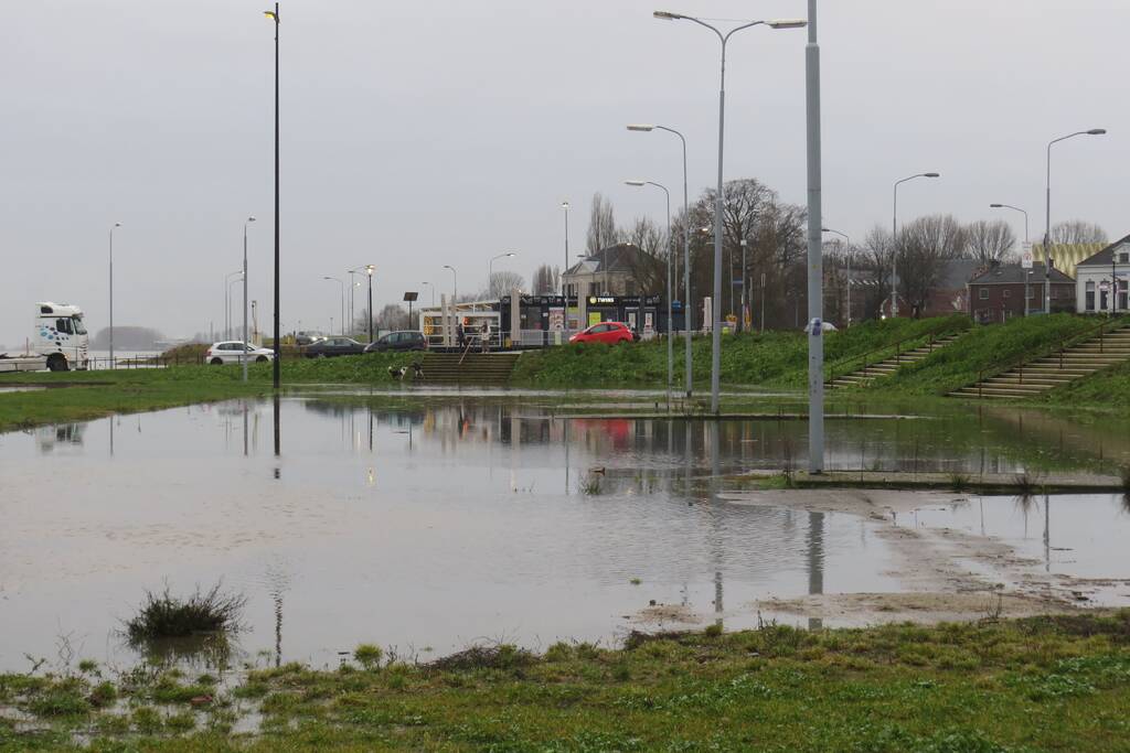 Rijkswaterstaat maakt zich klaar voor hoogwater