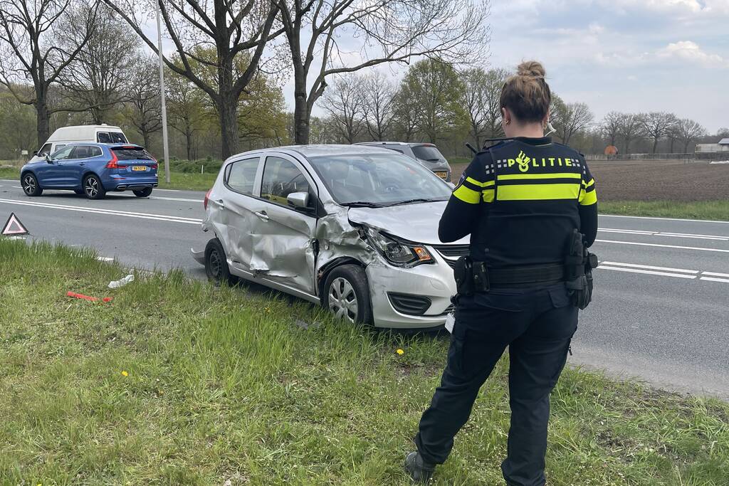 Veel schade bij ongeval Beek en Donk