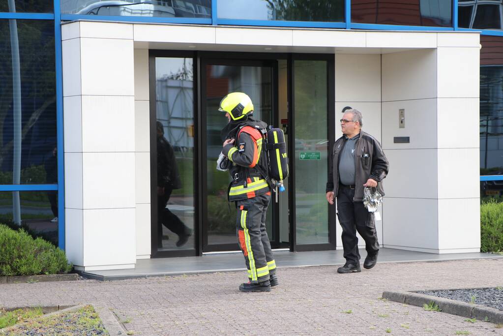 Brandweer doet onderzoek naar brand