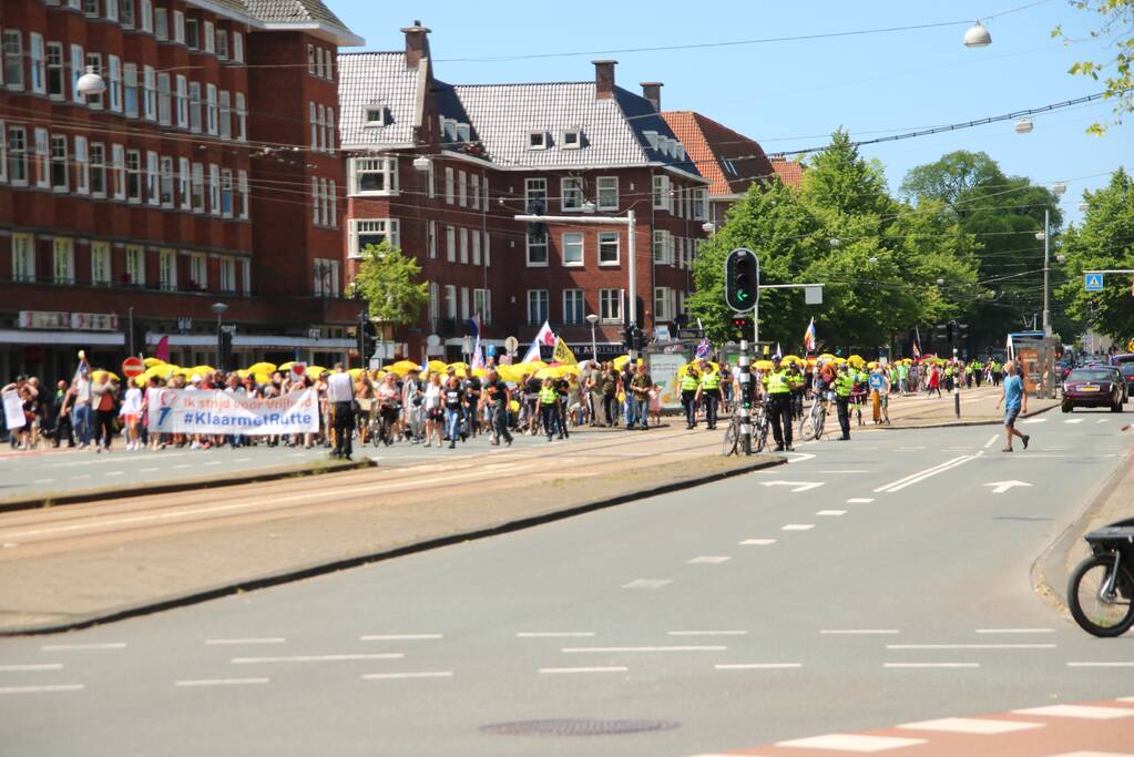 Demonstratie Walk of Freedom door stad