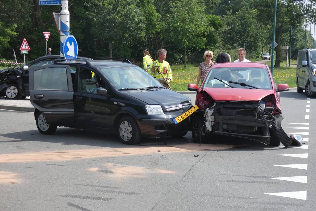 Schade bij aanrijding op kruising