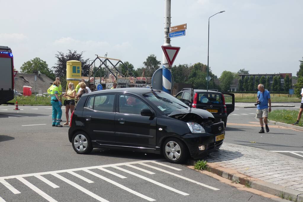 Schade bij aanrijding op kruising