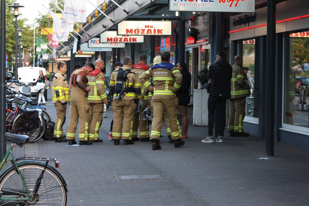 Brandweer doet onderzoek naar gaslucht