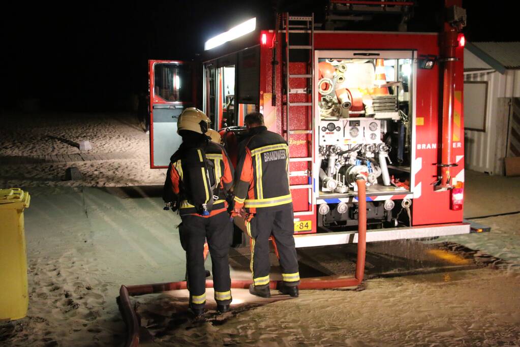 Brand in keuken van strandtent