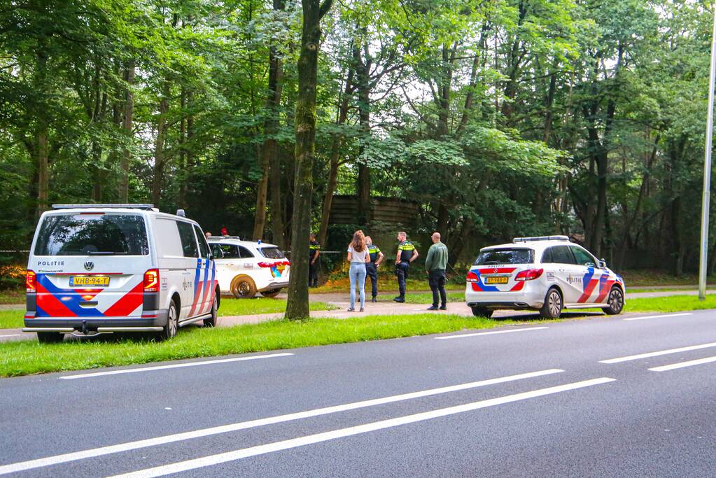 Persoon aangehouden in bosgebied