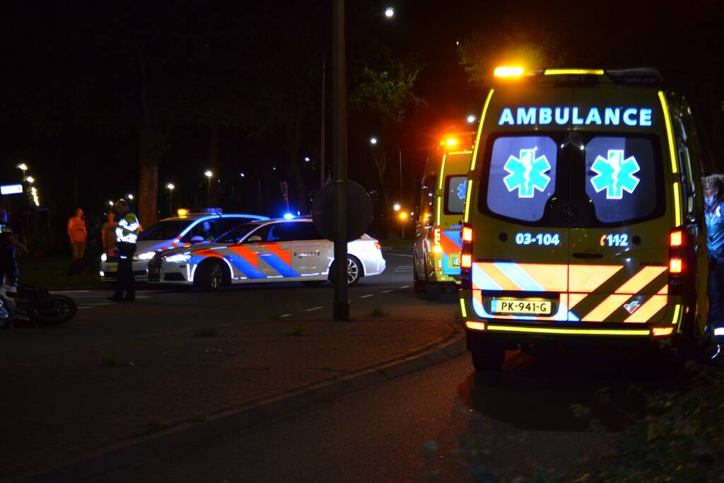 Fietser en motorrijder gewond door ongeval