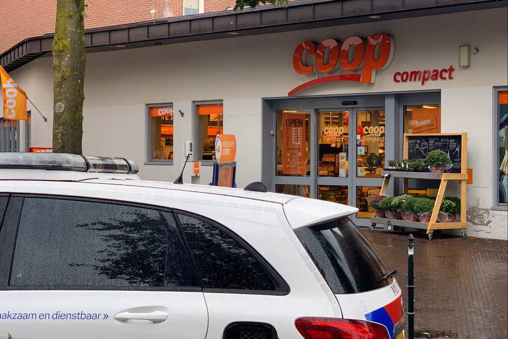 Kassière Coop-supermarkt overvallen