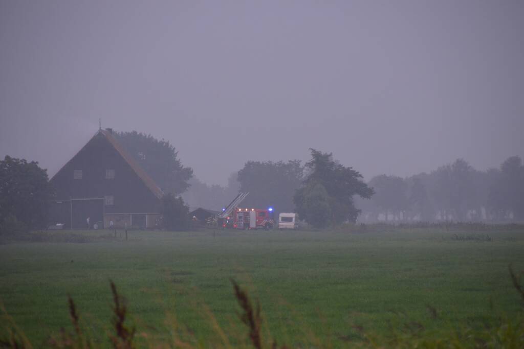 Grote brand in boerderij stal