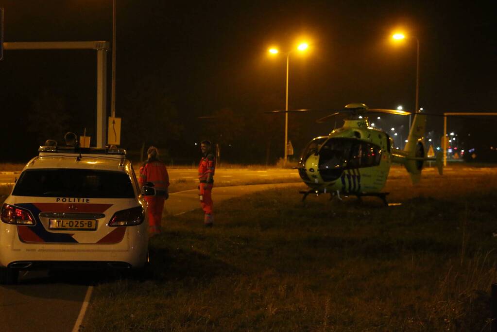 Traumahelikopter landt voor melding in woning