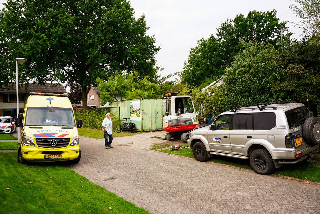 Man ernstig gewond bij werkzaamheden bouwplaats