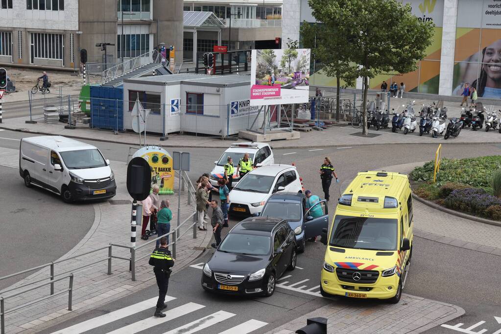 Verkeersopstopping na ongeval