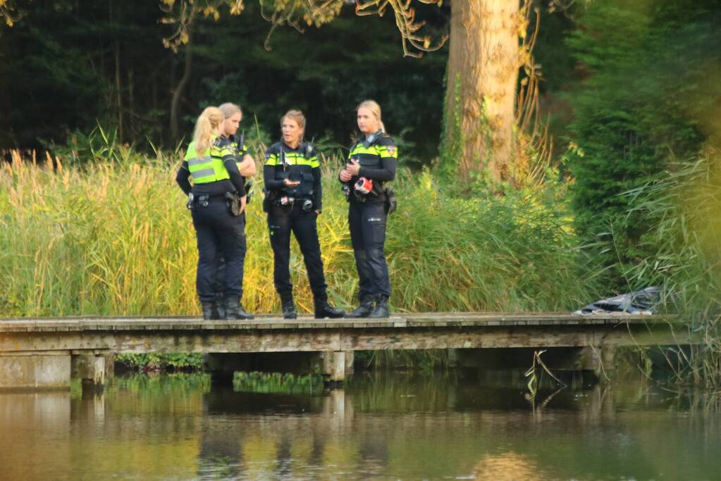 Persoon overleden na te water raken