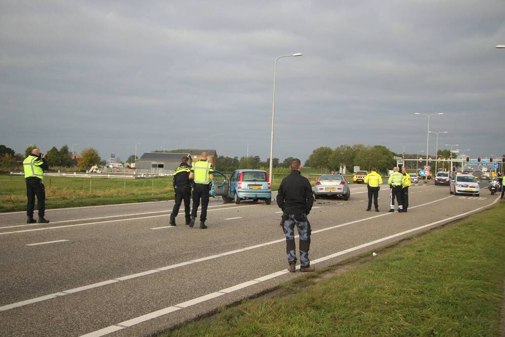 Ravage na botsing tussen meerdere voertuigen