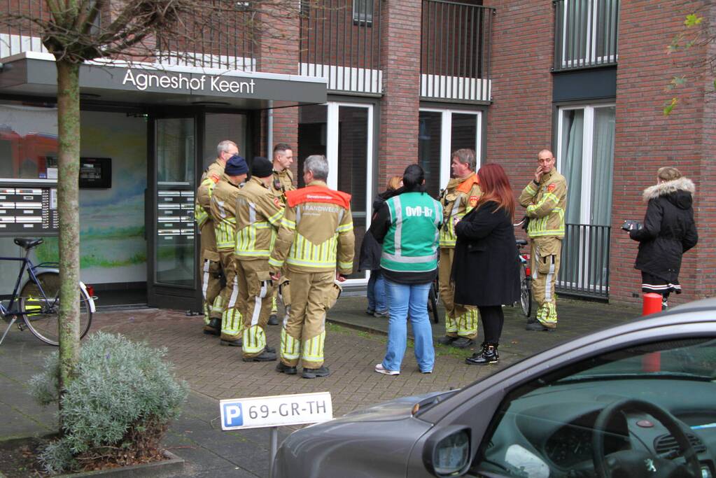 Benzinelucht geroken bij Agneshof Keent