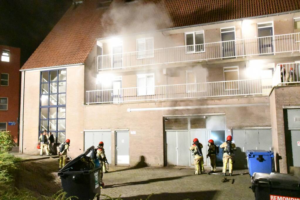 Veel rookontwikkeling bij brand in restaurant