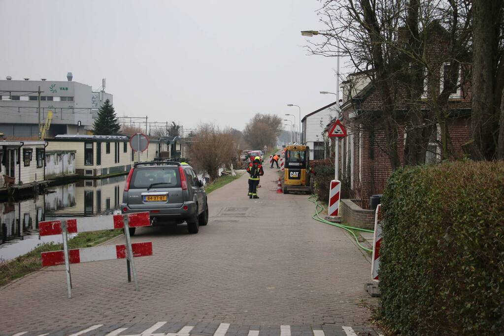 Gasleiding geraakt bij graafwerkzaamheden