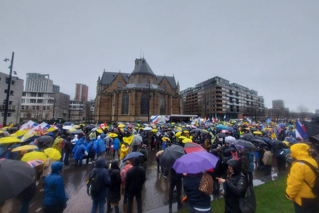 Grote demonstratie tegen coronamaatregelen