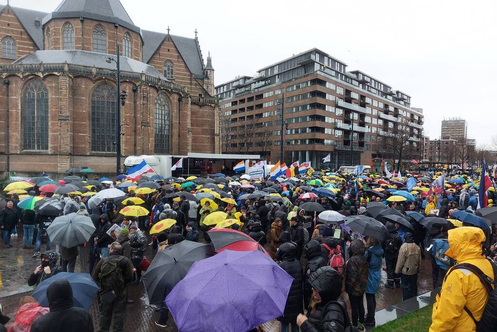 Grote demonstratie tegen coronamaatregelen