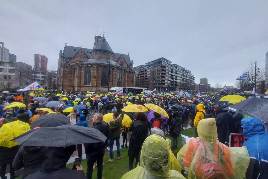 Grote demonstratie tegen coronamaatregelen