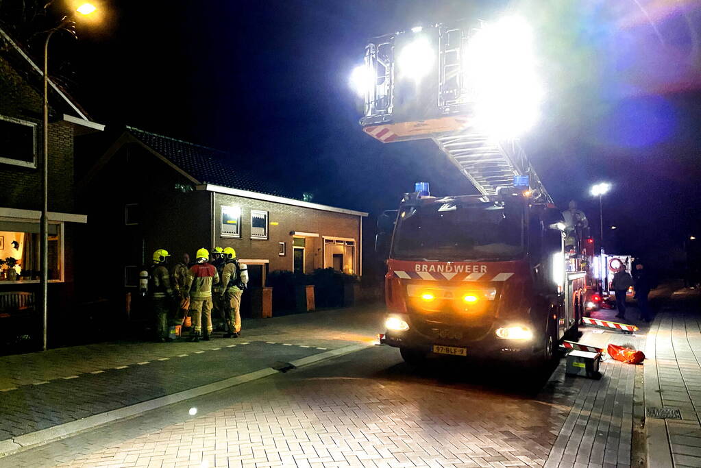 Schoorsteen geveegd na brand