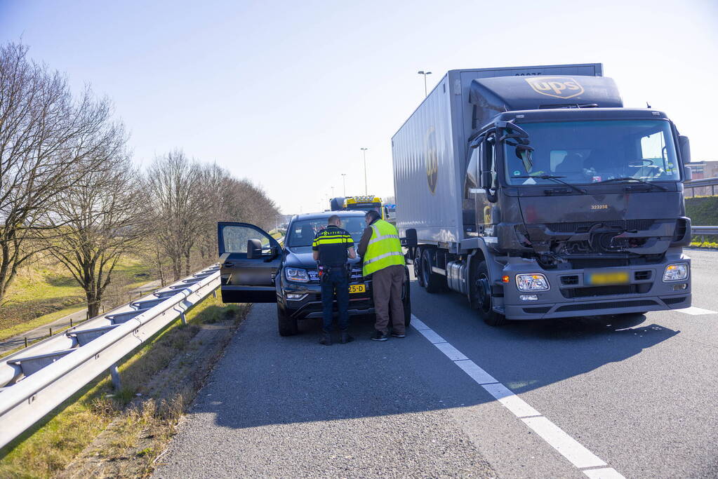 Enorme file door ongeval bij knooppunt Hoevelaken