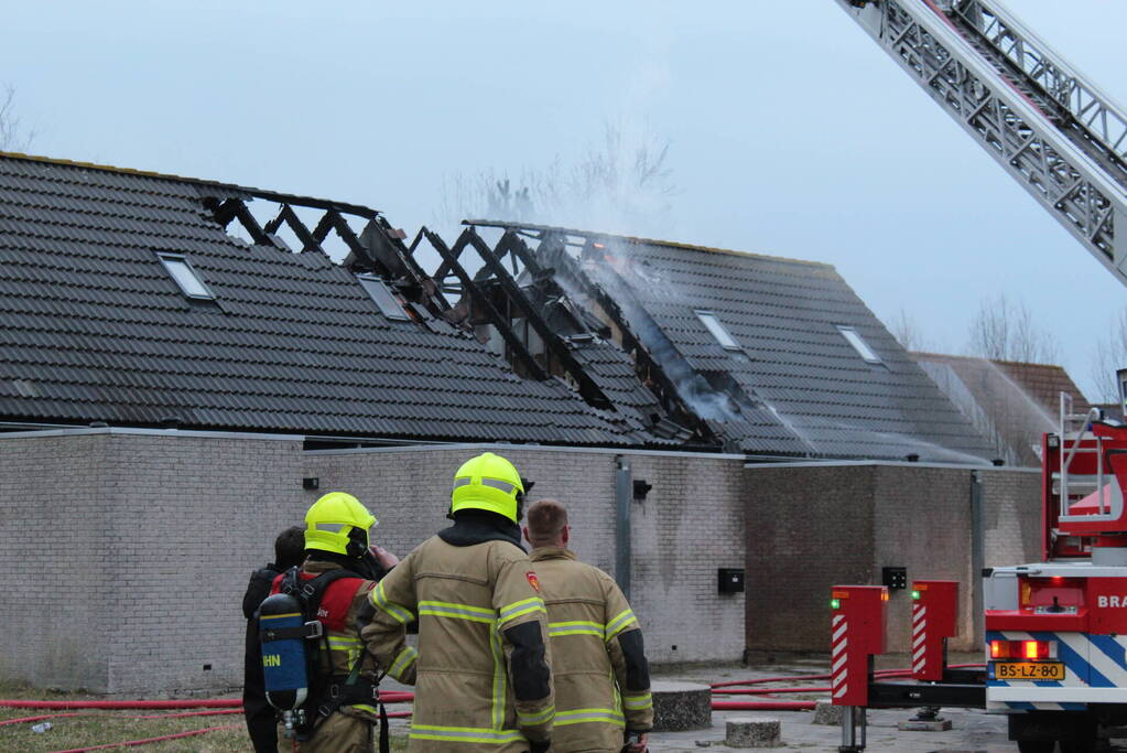 Meerdere woningen onbewoonbaar vanwege brand