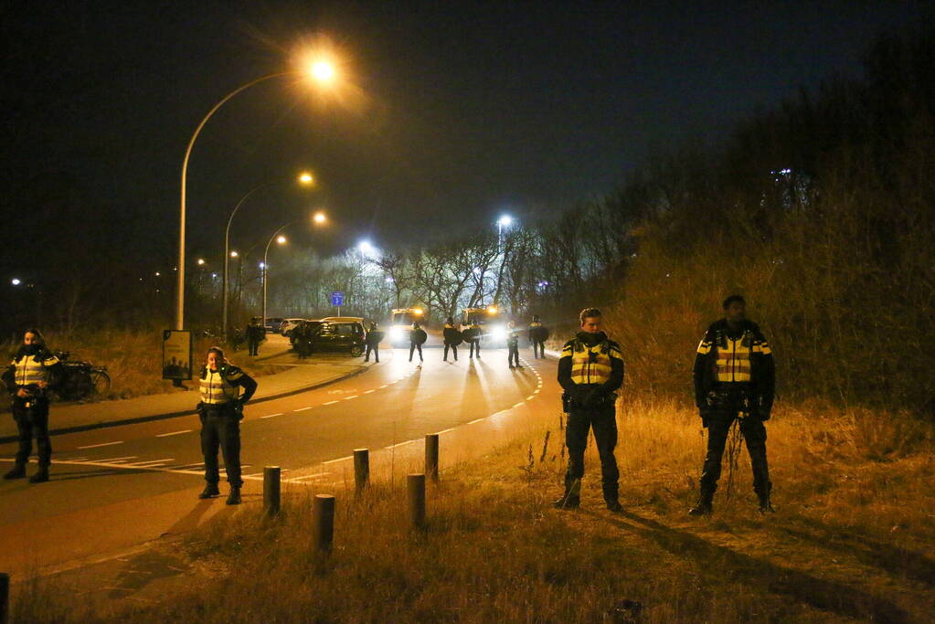 Grote politie-inzet bij onrustige voetbalwedstrijd